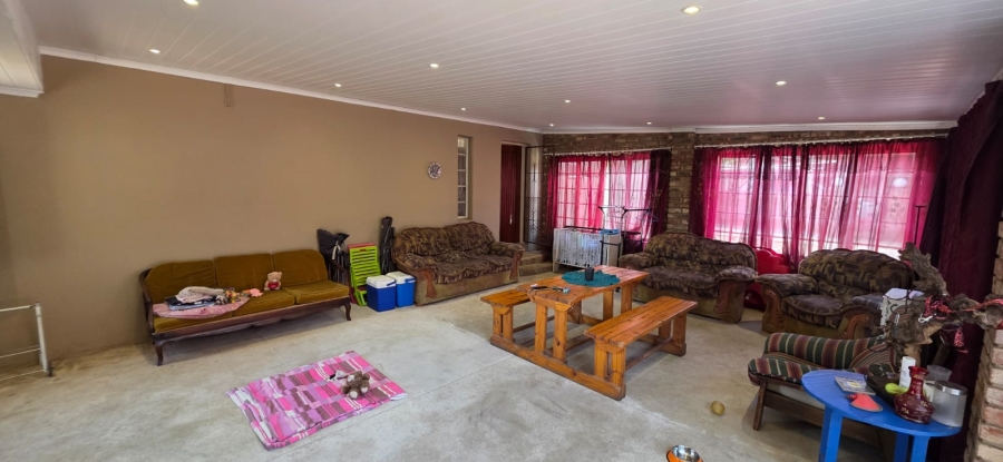 4 Bedroom Property for Sale in Collerville North West